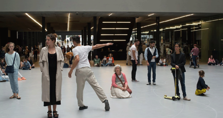 Танцът в музеен контекст: между институцията и артистите
